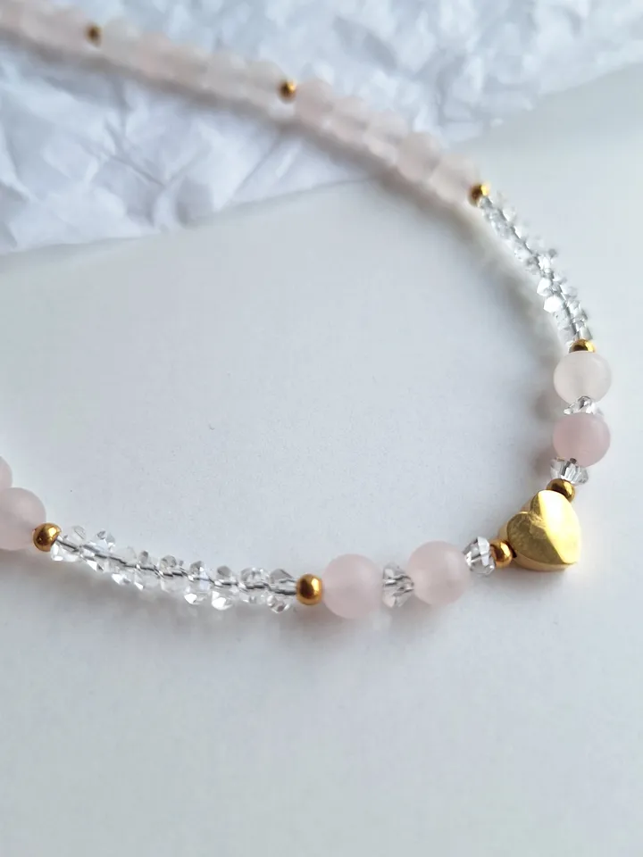 Pink quartz choker with heart, cute delicate jewelry for women, charming thin necklace, delicate necklace for woman, christmas gift