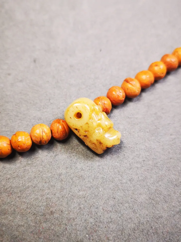 Gandhanra Tibetan Yak Bone Carved Dragon Shape Guru Bead,T-drilled 3-Hole Prayer Bead,Mala Bead,Connector Bead for Buddhist Bead Accessories