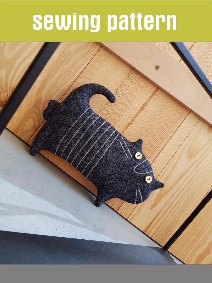 Black Cat sewing pattern PDF, halloween doll diy, digital tutorial in english, felt animal pattern
