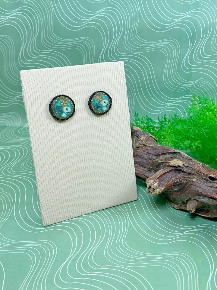 Handmade stud earrings. Earrings with images of cats.