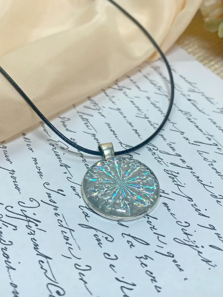 3D handmade pendant.