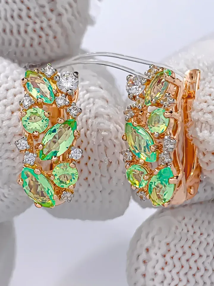 Earrings jewelry Silver gold plated 925 assay value with quartz