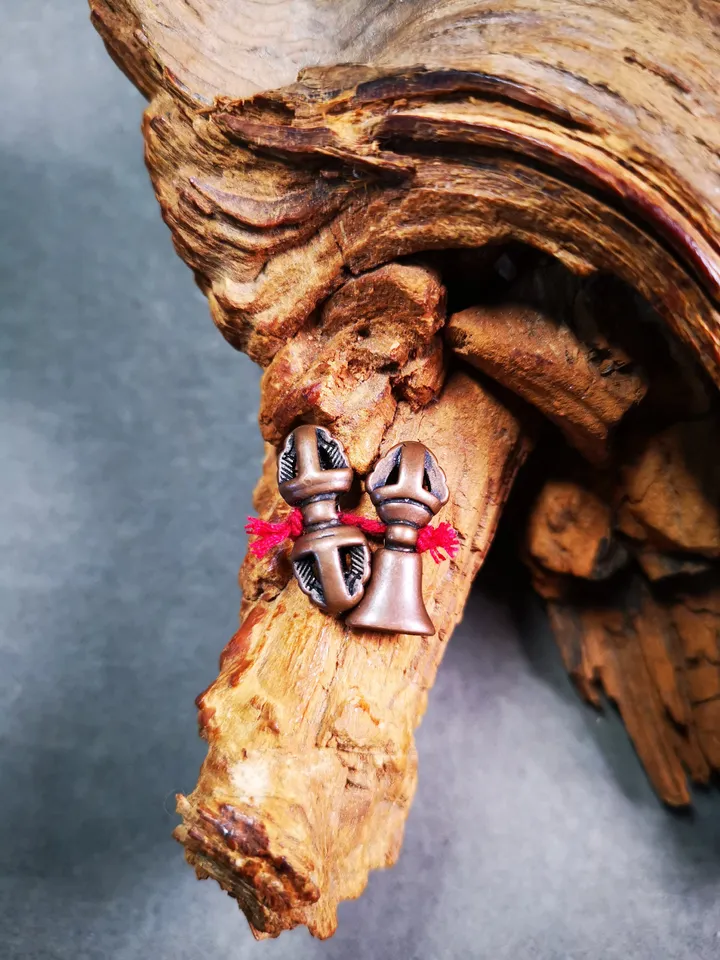 Gandhanra Handmade Tibetan Amulet Pendant,Mini Vajra and Dorje Bell, Mala Marker Bead Accessories, Made of Red Copper