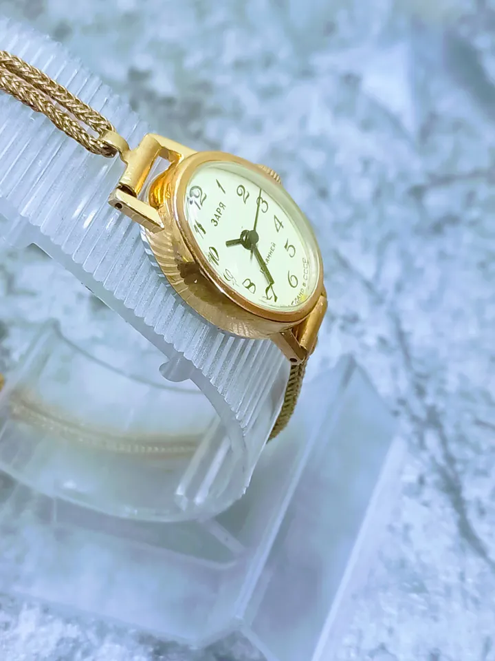 Vintage watch: Soviet women's watch Zarya 1509
