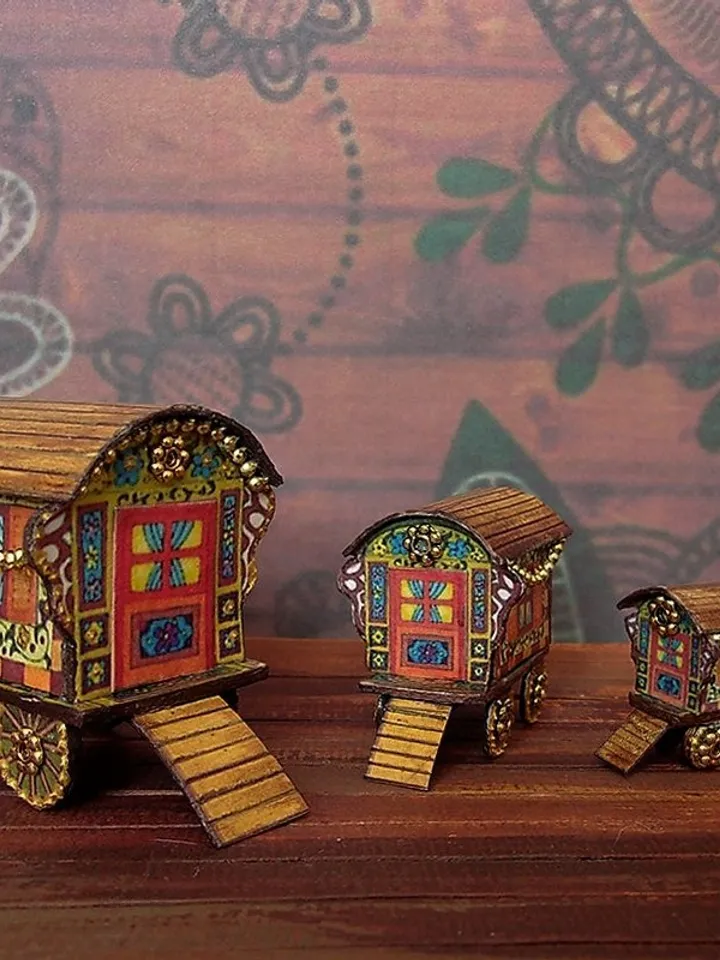 Gypsy wagon. Toy for a doll .1:12 scale.