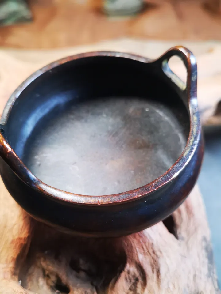 Gandhanra Vintage Chinese Censer,Amphora Incense Burner,for Incense and Offering