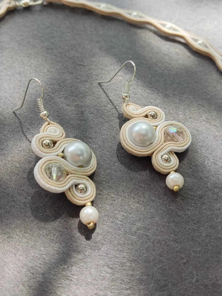 Wedding jewelry set, White beige necklace and earrings, Soutache embroidery, Rhinestone beaded necklace