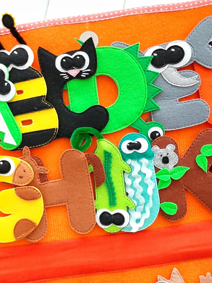 Felt alphabet pattern, ABC Quiet book Pattern , First montessori alphabet felt book tutorial pdf, Felt board letters sewing for toddler