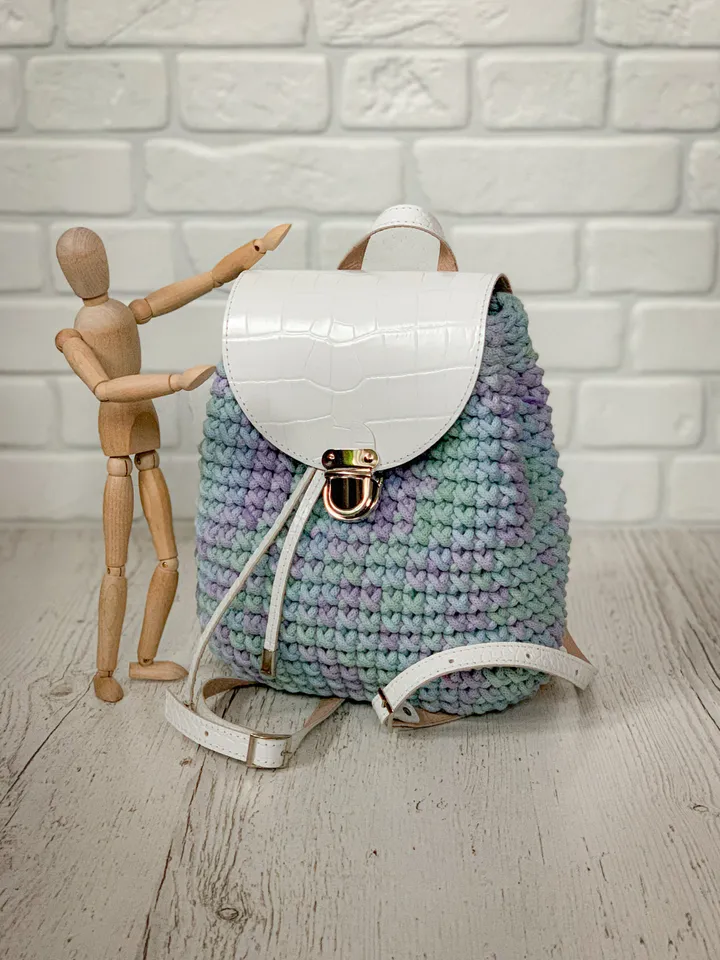 Crochet backpack pattern PDF and video tutorial, digital instant download
