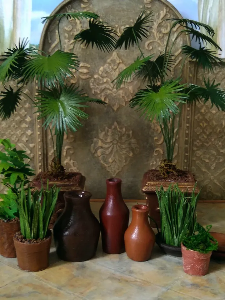 Palm tree in a pot.Miniature Dollhouse.1:12 scale.