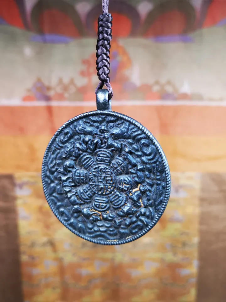 Gandhanra Vintage Tibetan Buddhist Amulet,Calendar Badge,Melong Mirror, SIPAHO Pendant(srid pa ho),Made of Thokcha,40 Years Old