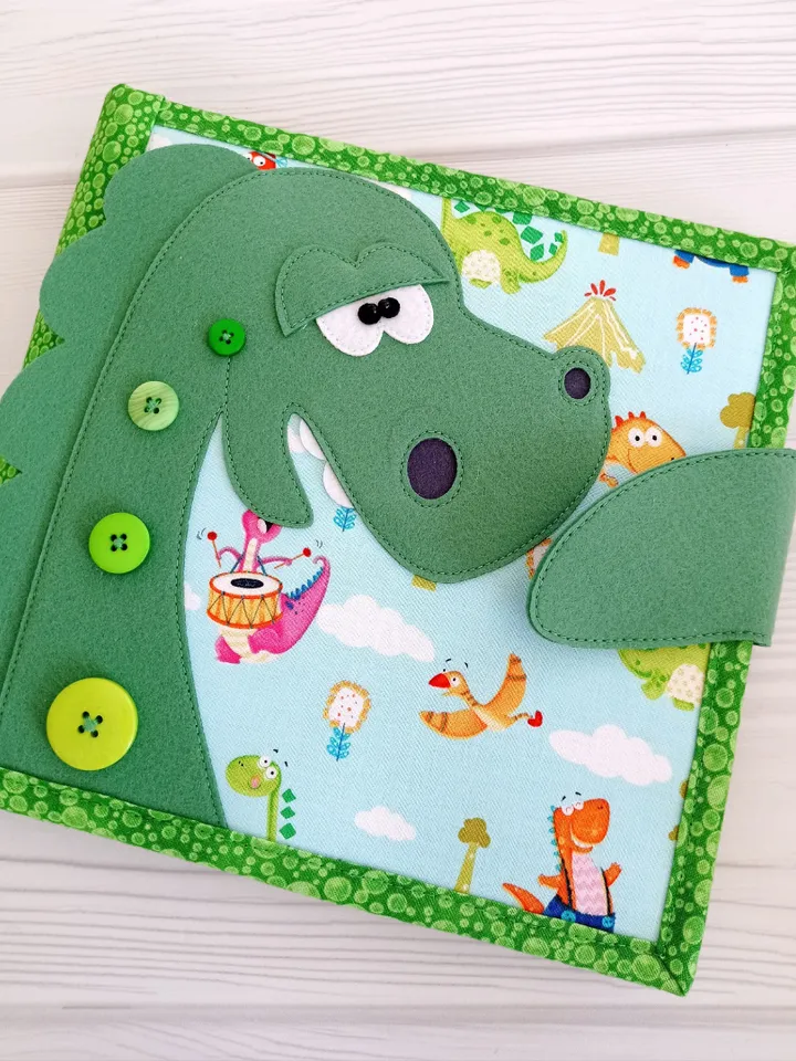 felt gaming tablet for children about the life history of different types of dinosaurs
