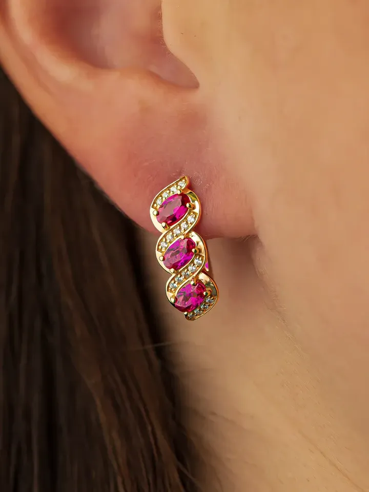 Earrings jewelry Silver gold plated 925 assay value with corundum ruby and cubic zirconia