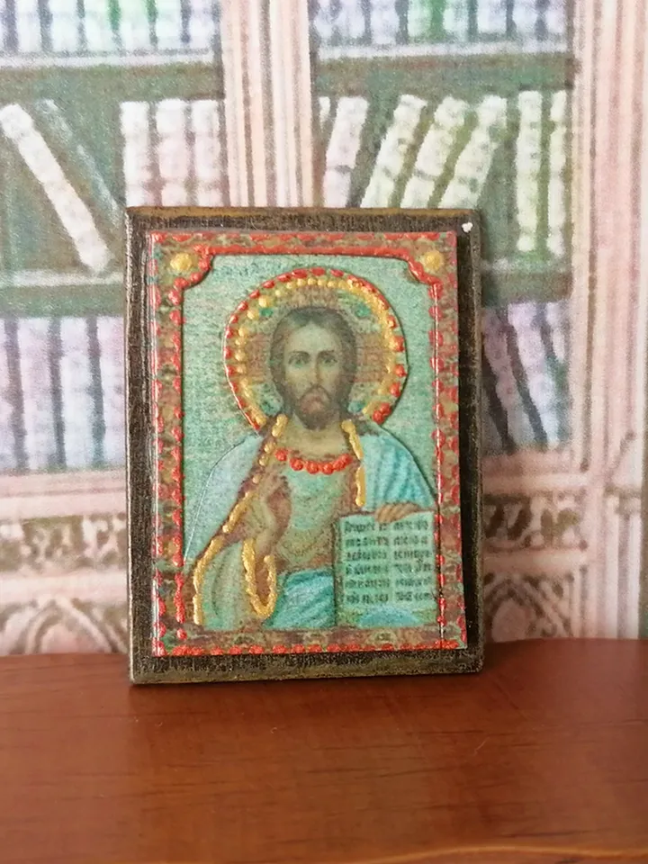 Miniature icon. Christmas.1:12 scale.Dollhouse miniature. Christmas. 1:12.