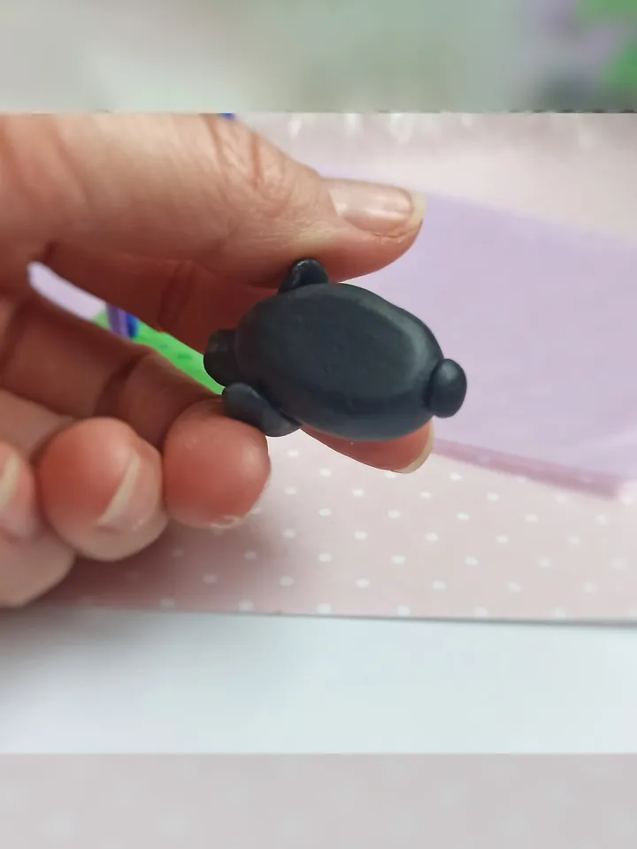 Black Rabbit on the rainbow (US discount)