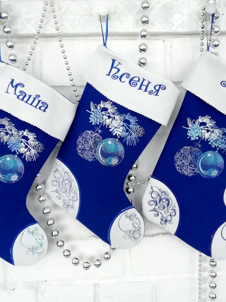 Machine embroidery design 
“Christmas balls”