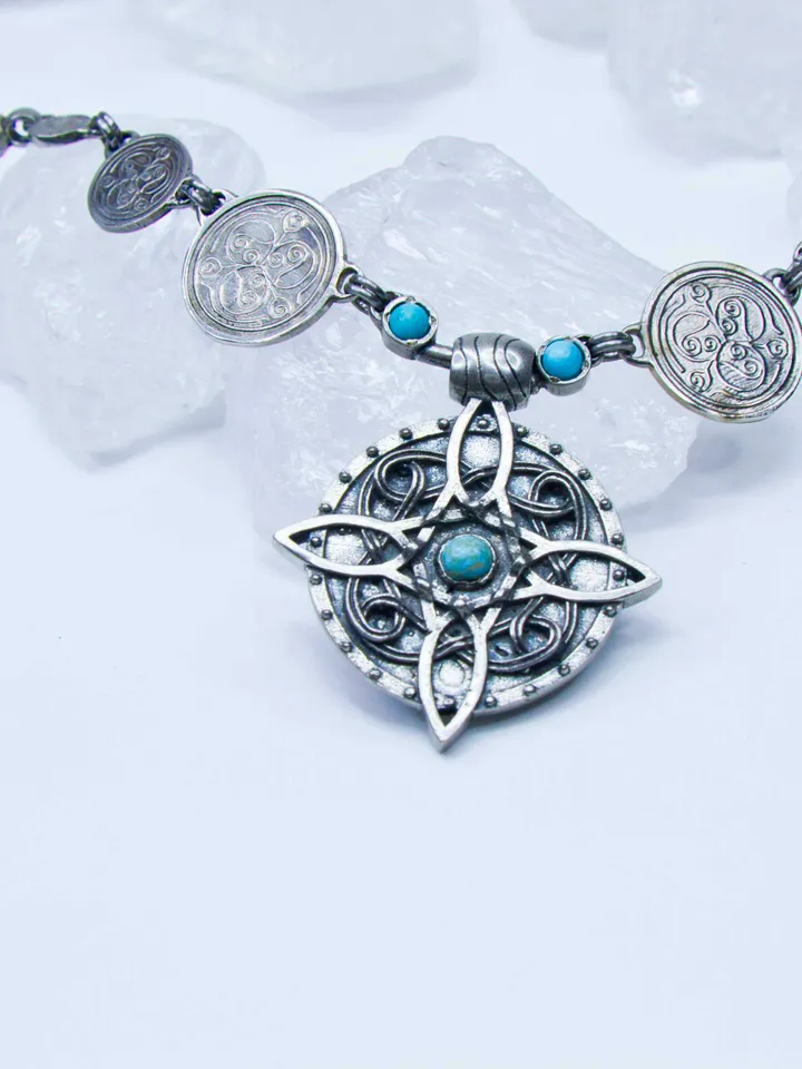 German Silver (Nickel Silver)Amulet of Mara / Twosided skyrim pendant / The Elder Scrolls Necklace / Skyrim cosplay Necklace / Oblivion Morrowind