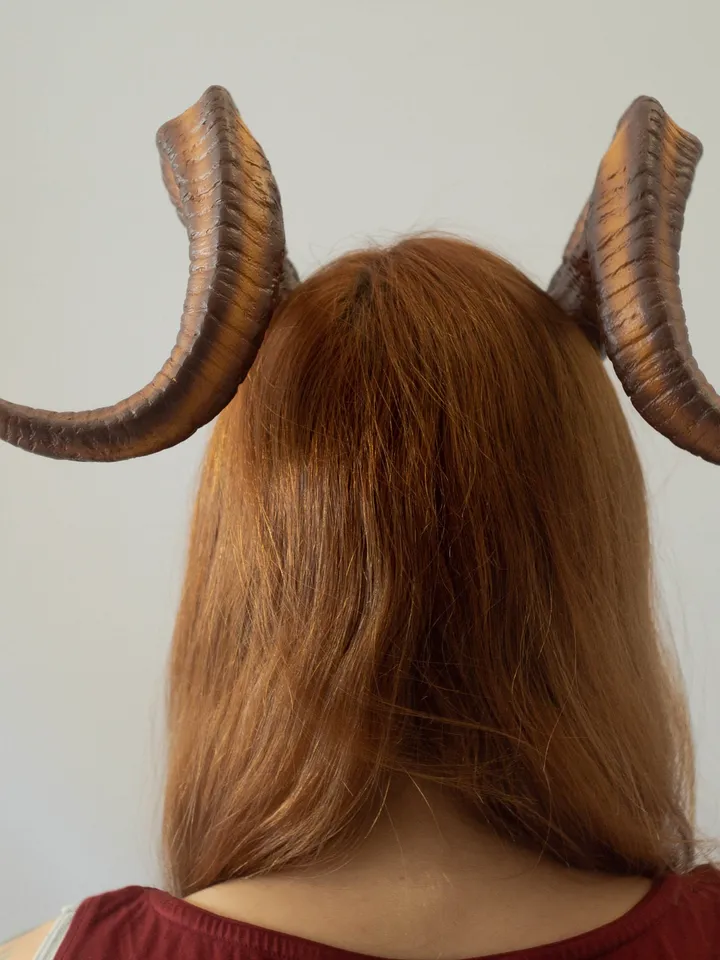 Demon Horns Headband, Twisted Ram Horns Headpiece for Halloween or Photoshoot, Realistic Fantasy Cosplay Horns