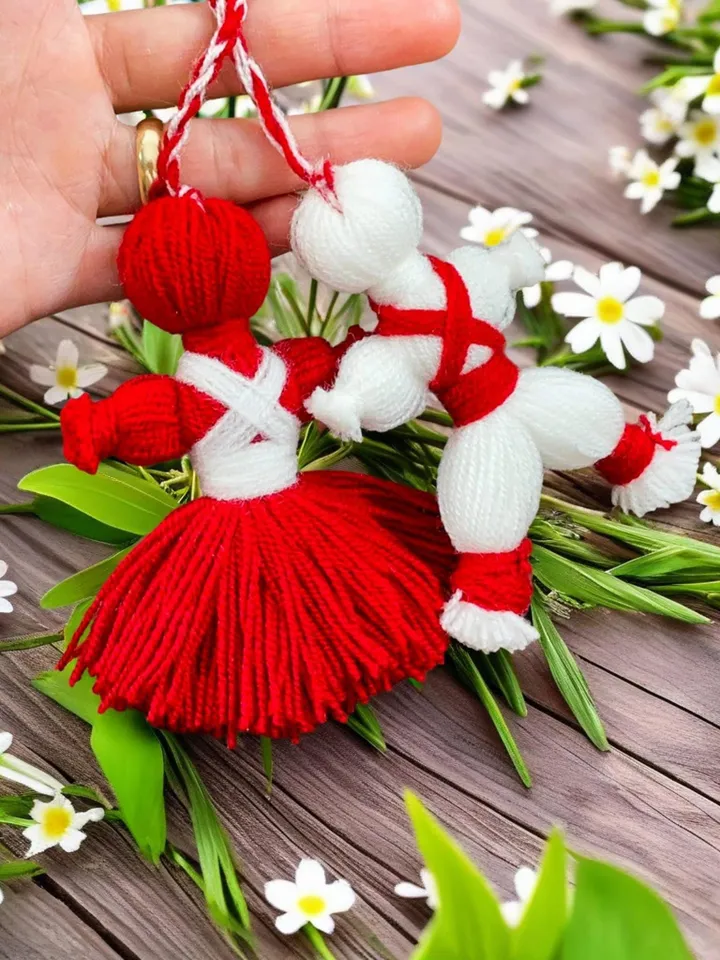 Martenitsa Yarn Doll Ornament Pattern, Baba Marta Crochet PDF tutorial, Traditional Bulgarian Spring Decor, Pizho and Penda Dolls