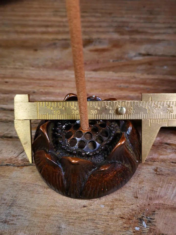 Gandhanra Vintage Censer,Lotus Incense Burner Holder,for Incense and Offering