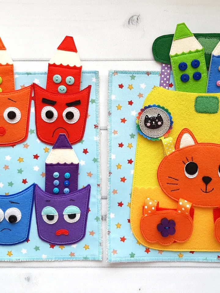Color sorting Quiet book Pattern , Felt activity book pattern pdf, Soft sensory book template, Busy book sewing ideas for toddler