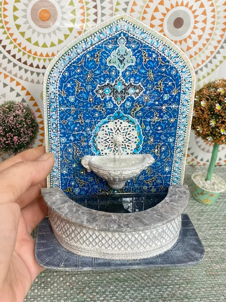 Fountain wall for a doll house. Doll mini. 1:12. Fountain for the puppet garden.