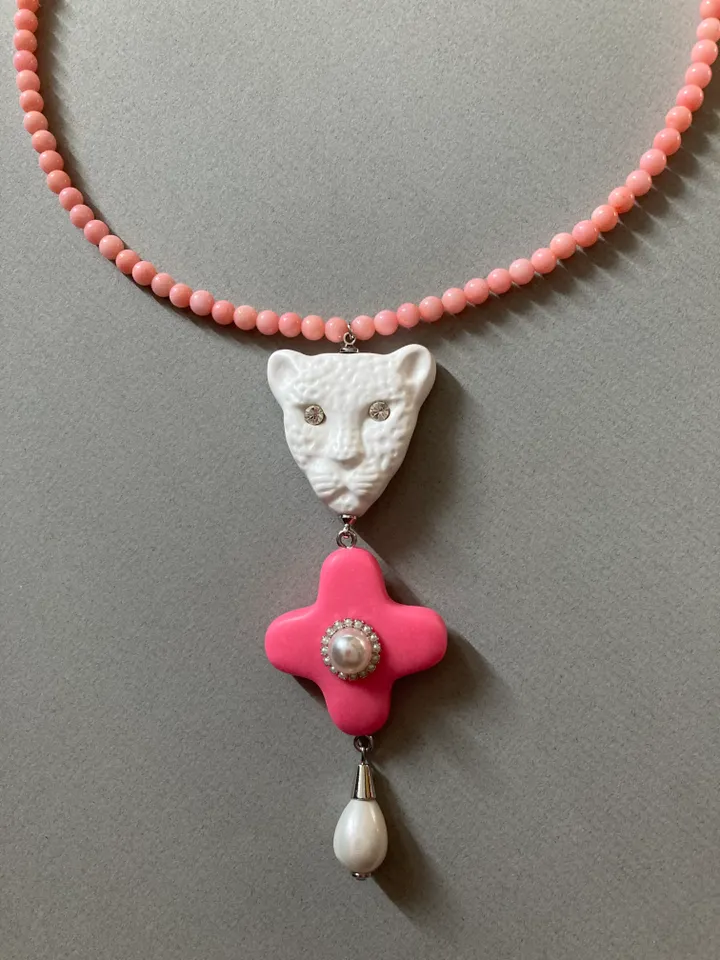 Necklace English porcelain pink flower