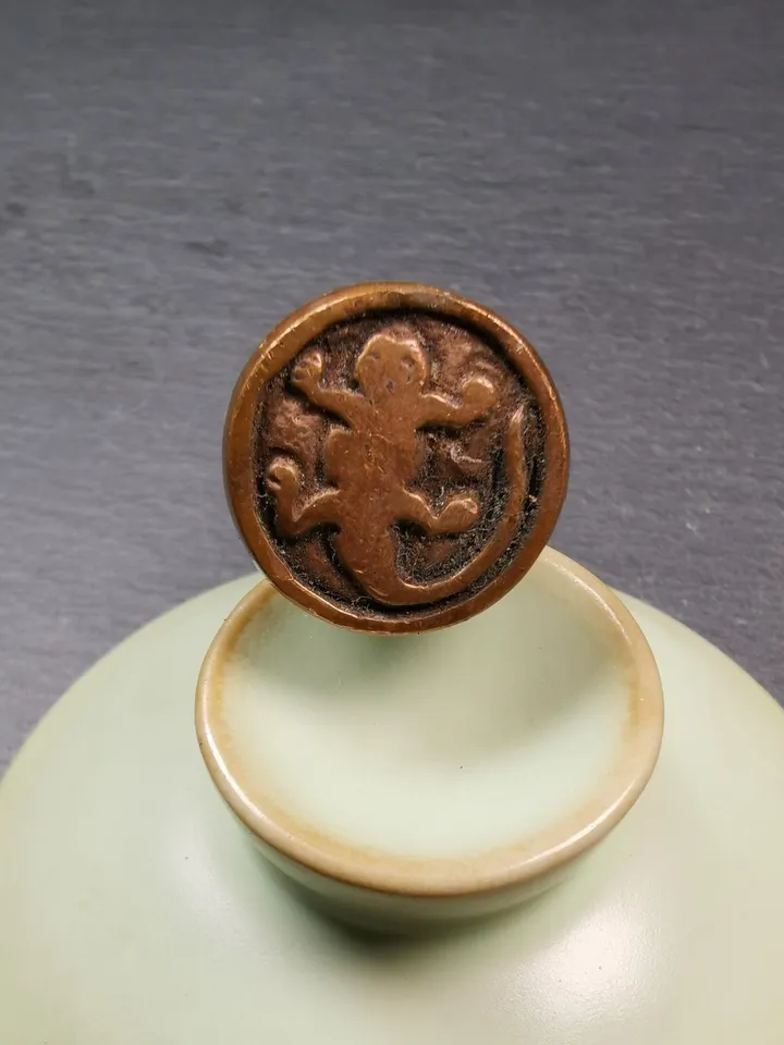 Gandhanra Tibetan Buddhism Seal Stamp Amulet - Unique Gecko Pattern Citipati Skull Design | Authentic Artisan Craft from Tibet