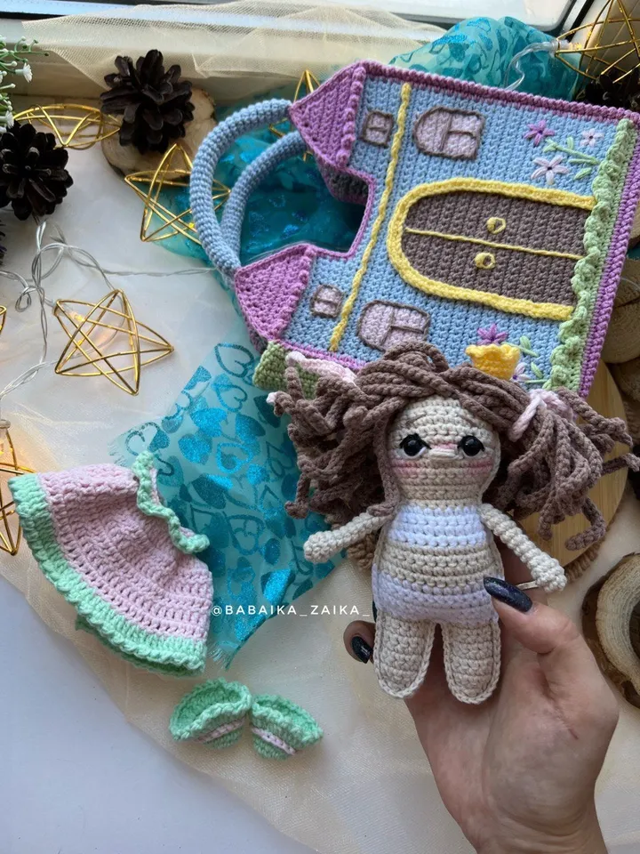PDF Crochet Pattern Castle for a Princess, Amigurumi doll pattern, Crochet castle, Cute doll, Doll pattern, Amigurumi doll