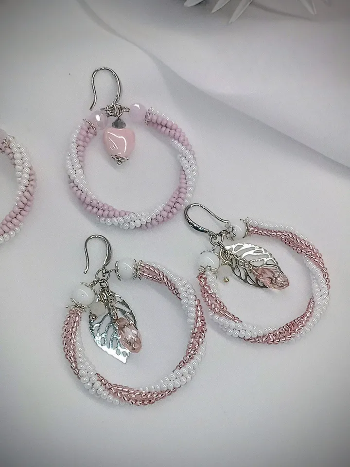 Custom multicoloured bridesmaid earrings set, beaded hoop earrings set, bridesmaid gift, bridesmaid gift idea