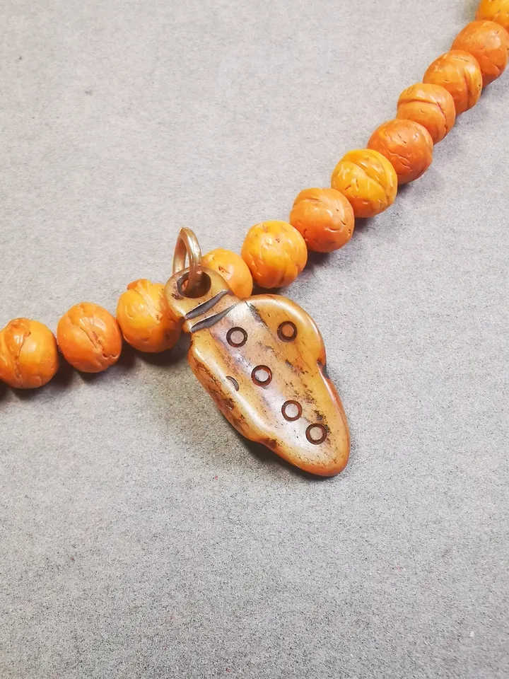 Gandhanra Hand Carved Tibetan Yak Bone Amulet,Shankha,Conch Pendant for Mala,Prayer Beads,Necklace