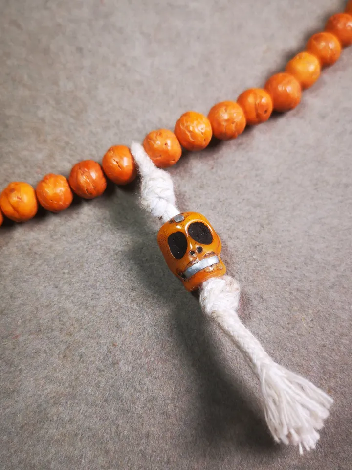 Gandhanra Tibetan Yak Bone Carved Skull Bead Amulet Pendant for Mala,Prayer Beads,Keychain