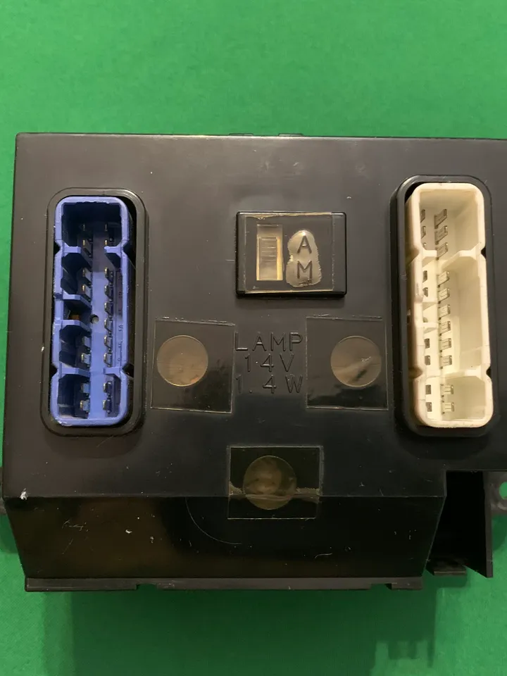 Climate control module for Toyota Land Cruiser 80 series dashboard OEM