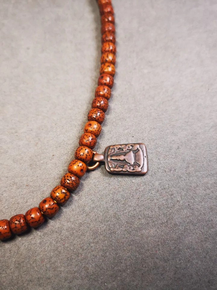 Gandhanra Handmade  Mala Counter Pendant,Stupa, Pagoda, Prayer Beads Accessories,Made of Red Copper