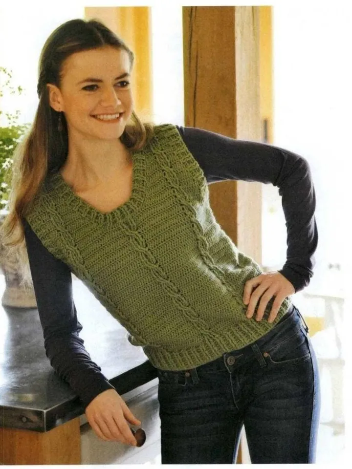 Vest crochet pattern, chunky vest, cable tank top, easy pattern vest, women waistcoat, crochet top pdf