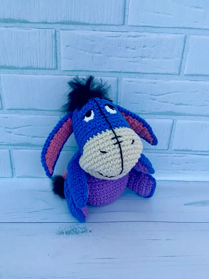 Eeyore amigurumi crochet pattern