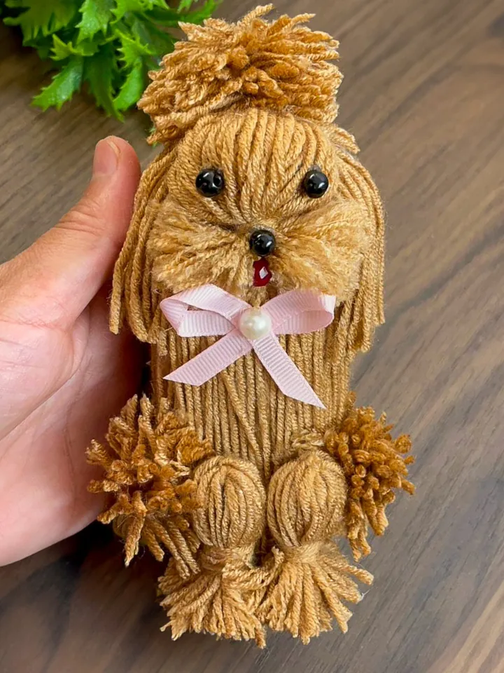 DIY Yarn Dog Pattern, Easy Yarn Craft Tutorial for Adorable Handmade Dog Decoration Figures, Great Gift Idea for Crafters