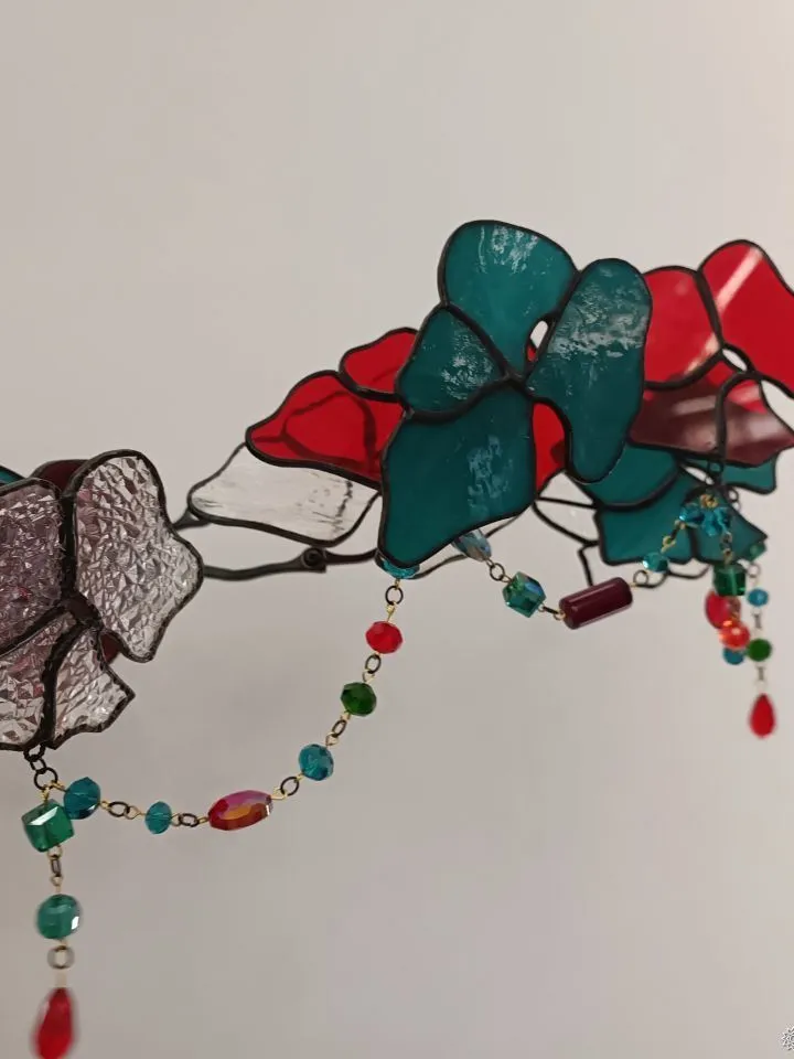 3D Tricolor Stained Glass Branch, 3D Tricolor Branch, 3D Stained Glass Branch, Tricolor Stained Glass Twig, Artistic Glass Floral Branch, Three-Tone Glass Flower Stem, Handmade 3D Glass Composition