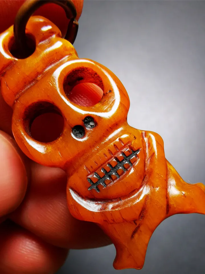 Gandhanra Tibetan Yak Bone Carved Amulet,Pirate Skull Pendant
