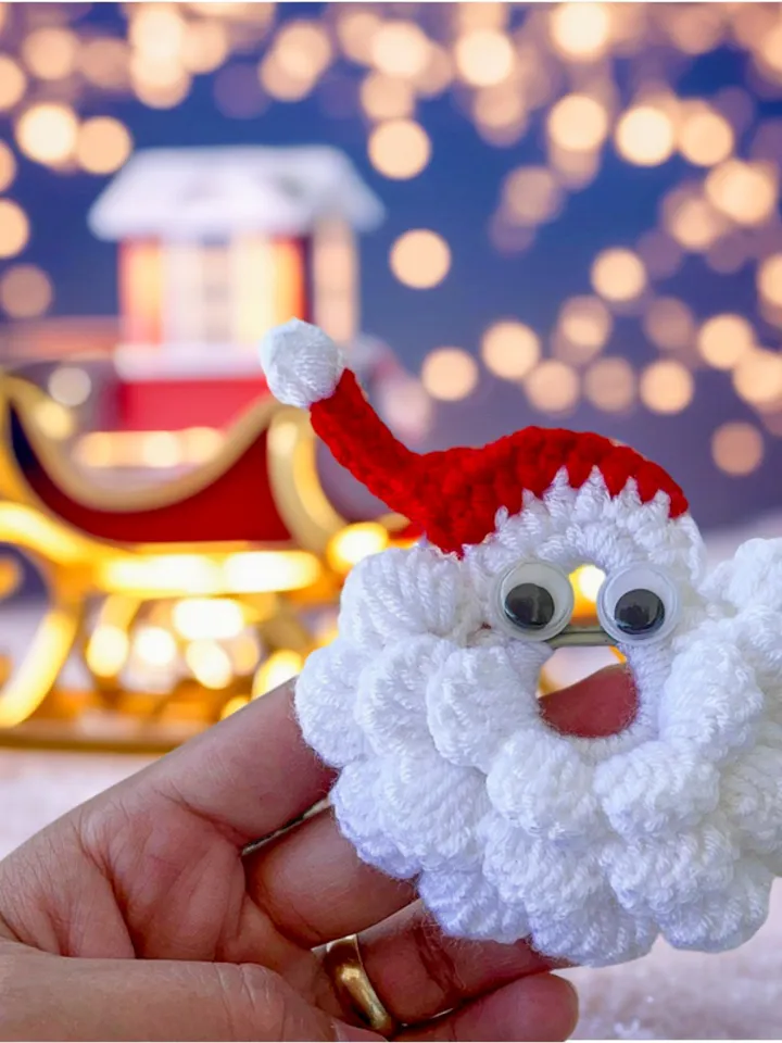 Crochet Santa Claus Face Applique - Crochet Xmas Tree Decor - Beginner-Friendly Crochet Santa Claus Pattern