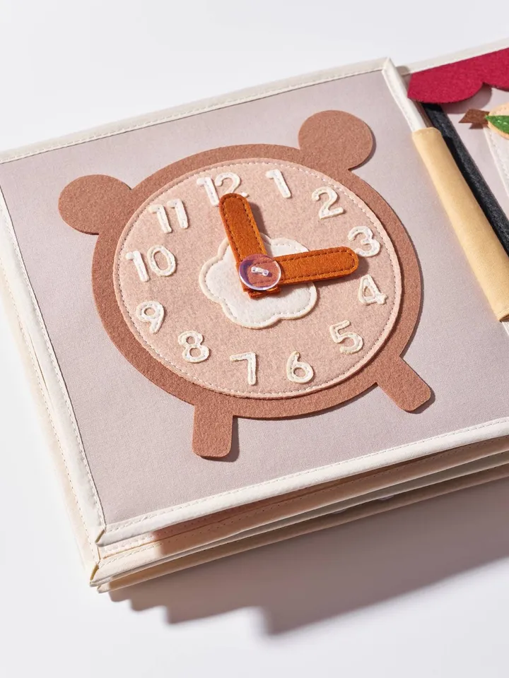 dollhouse felt book 8 pages, felt dollhouse quiet book toddler, gifts for kids, kinderkrama