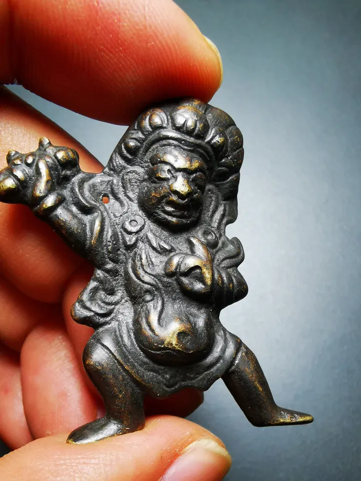 Gandhanra Acient Vajrapani Amulet,Tibetan Buddhism Statue,the Protector and Guide of Gautama Buddha,80 years old