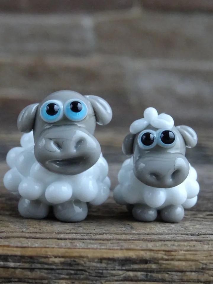GLASS FIGURINES Sheep figurine Glass sheep Miniature sheep tiny sheep Tiny glass animals Nativity scene Terrarium Dollhouse miniature