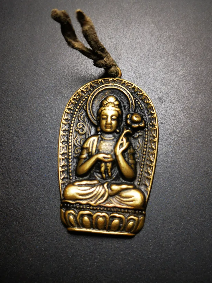 Gandhanra Tibetan Buddhist Amulet,Padmapani,Avalokitesvara,Guanyin Pendant,Made of Brass