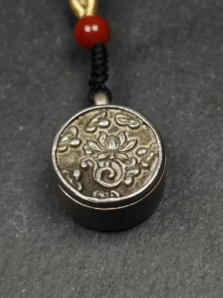 Gandhanra Antique Handmade Gau Ghau Shrine, Mini Tibetan Buddhist Altar Amulet Pendant