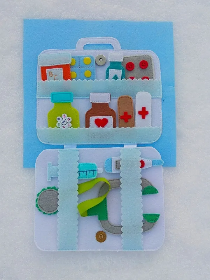 Doctor Quiet book Pattern , Felt book pattern pdf, Soft sensory book template, Busy book sewing ideas for kids 2, 3, 4 year old