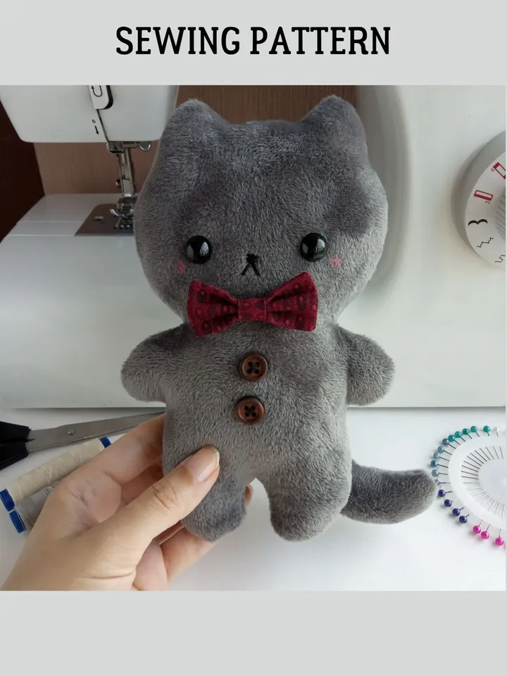 Plush Cat Pattern and Tutorial PDF