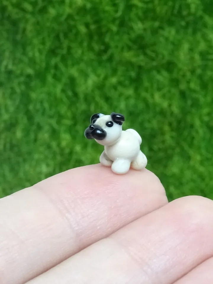 PUG GIFT Pug figurine Dog ornament Dog art Glass Dog decor Glass Pug art Pug statue Miniature animals Tiny glass animals Mother day gift
