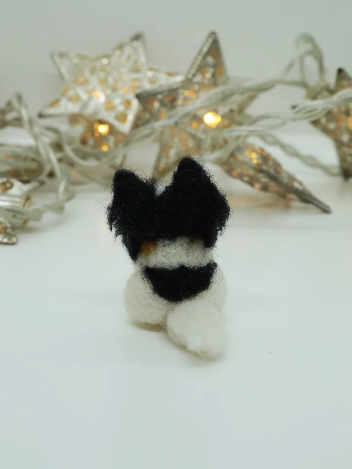 Tiny needle felted papillon , miniature felted pet, dog portrait, made to order