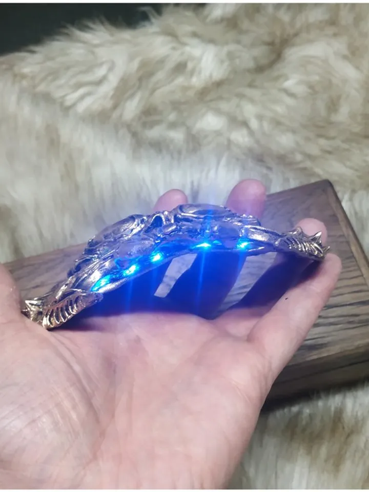 Belt buckle - Warhammer cosplay accessory - cosplay armor - Made to order - LED